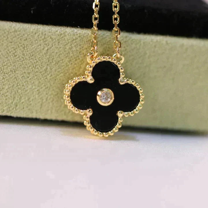 CLOVER 15MM DIAMANT-ONYX-HALSKETTE 
