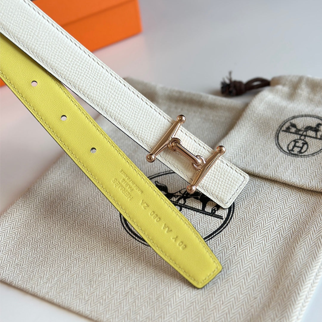 HELENE MORS H WENDBARER LEDERGÜRTEL — GELBBEIGE (ROSA-GOLD BESCHLÄGE, 24 MM)