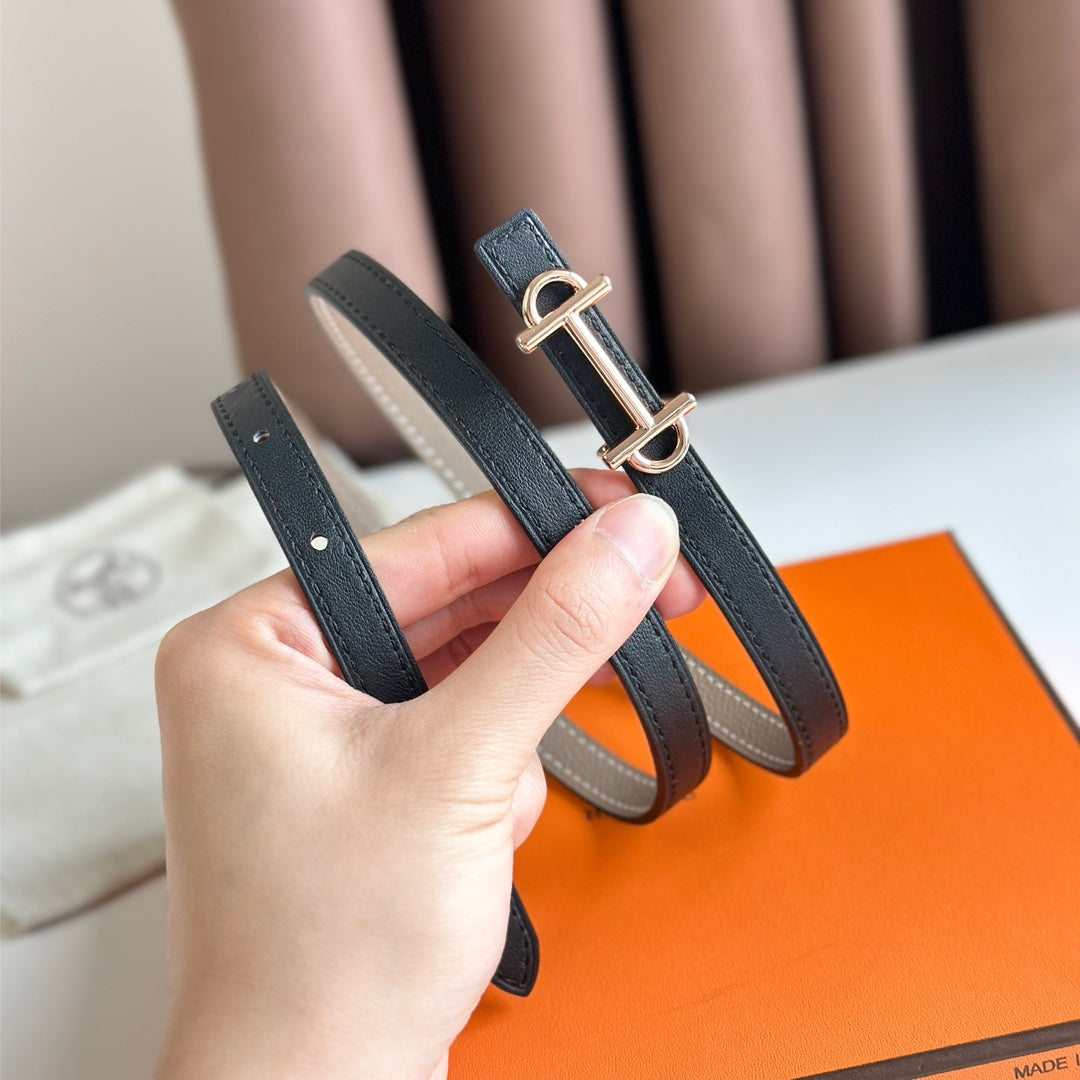 HELENE GAMMA WENDBARER LEDERGÜRTEL — KHAKIBRAUN &amp; SCHWARZ (KUPFERBESCHLÄGE)