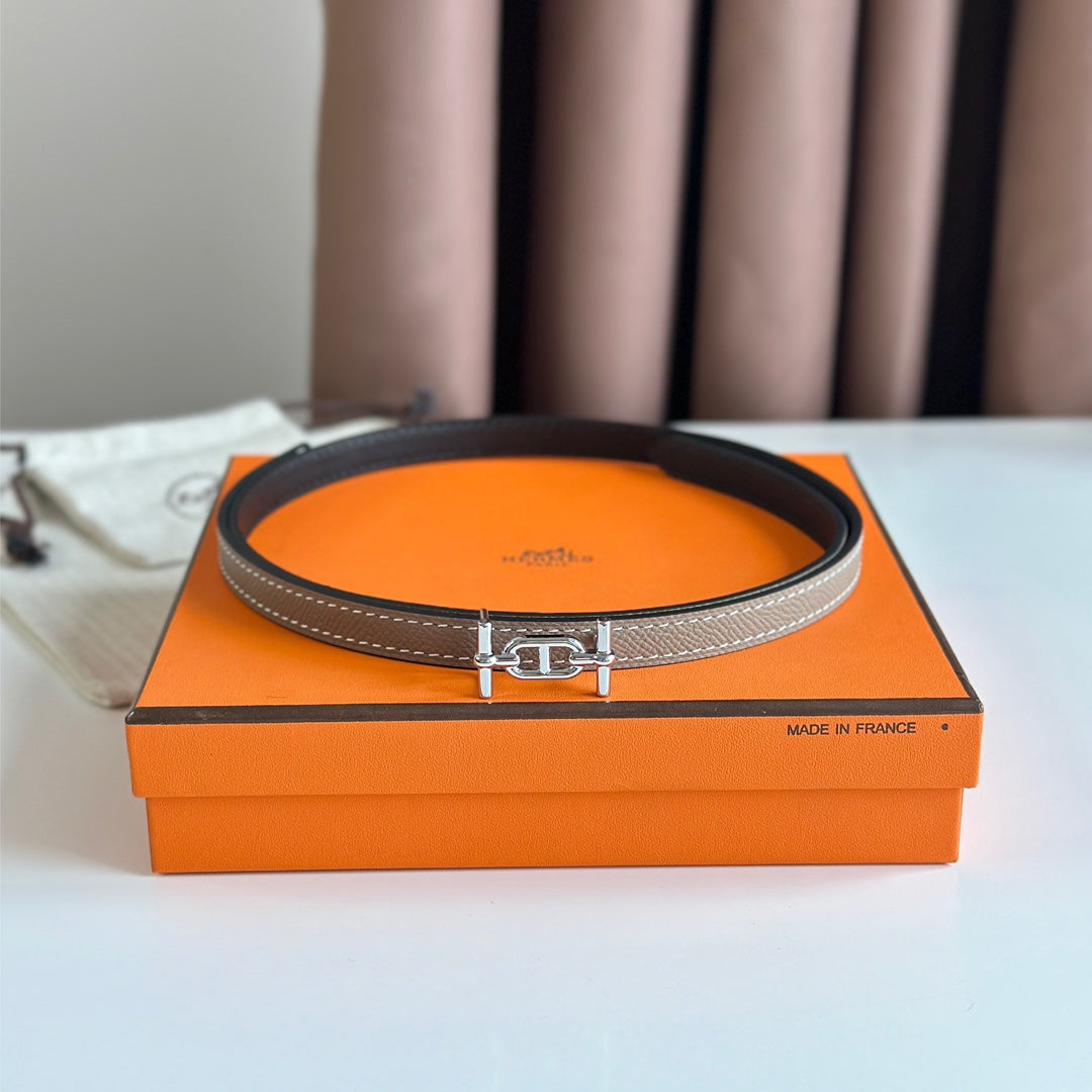 HELENE ANCRE REVERSIBLE LEATHER BELT — BLACK & KHAKI BROWN (SILVER HARDWARE)