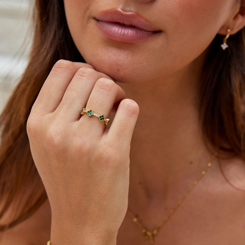 FOUR LEAF CLOVER CRYSTAL RING