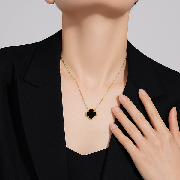 CLOVER | BLACK NECKLACE