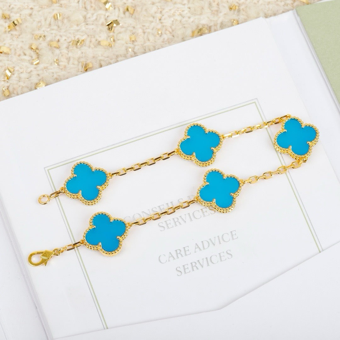 CLOVER 5 MOTIFS TURQUOISE BRACELET