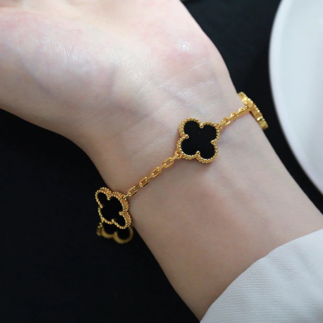 CLOVER  5 MOTIFS BLACK ONYX BRACELET