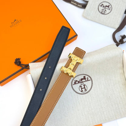 HELENE INFINI WENDBARER LEDERGÜRTEL — BRAUNES EPSOM (GOLD-BESCHLÄGE, 24 MM)