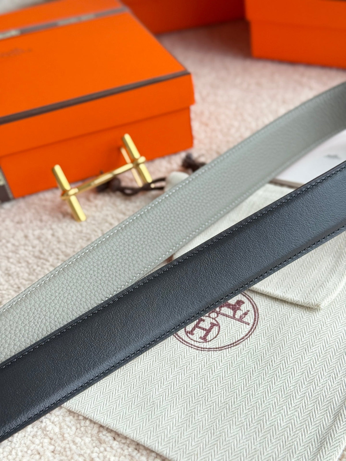 HELENE H D'ANCRE LEDERGÜRTEL — MEYER GRAU (GOLD BESCHLÄGE, 38 MM)