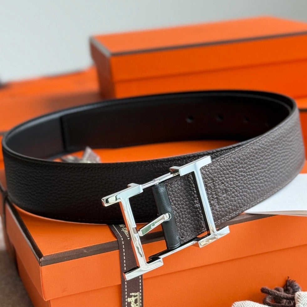 HELENE HADRIEN WENDBARER LEDERGÜRTEL — SCHWARZ &amp; SCHOKOLADE (SILBERNE BESCHLÄGE, 38 MM)