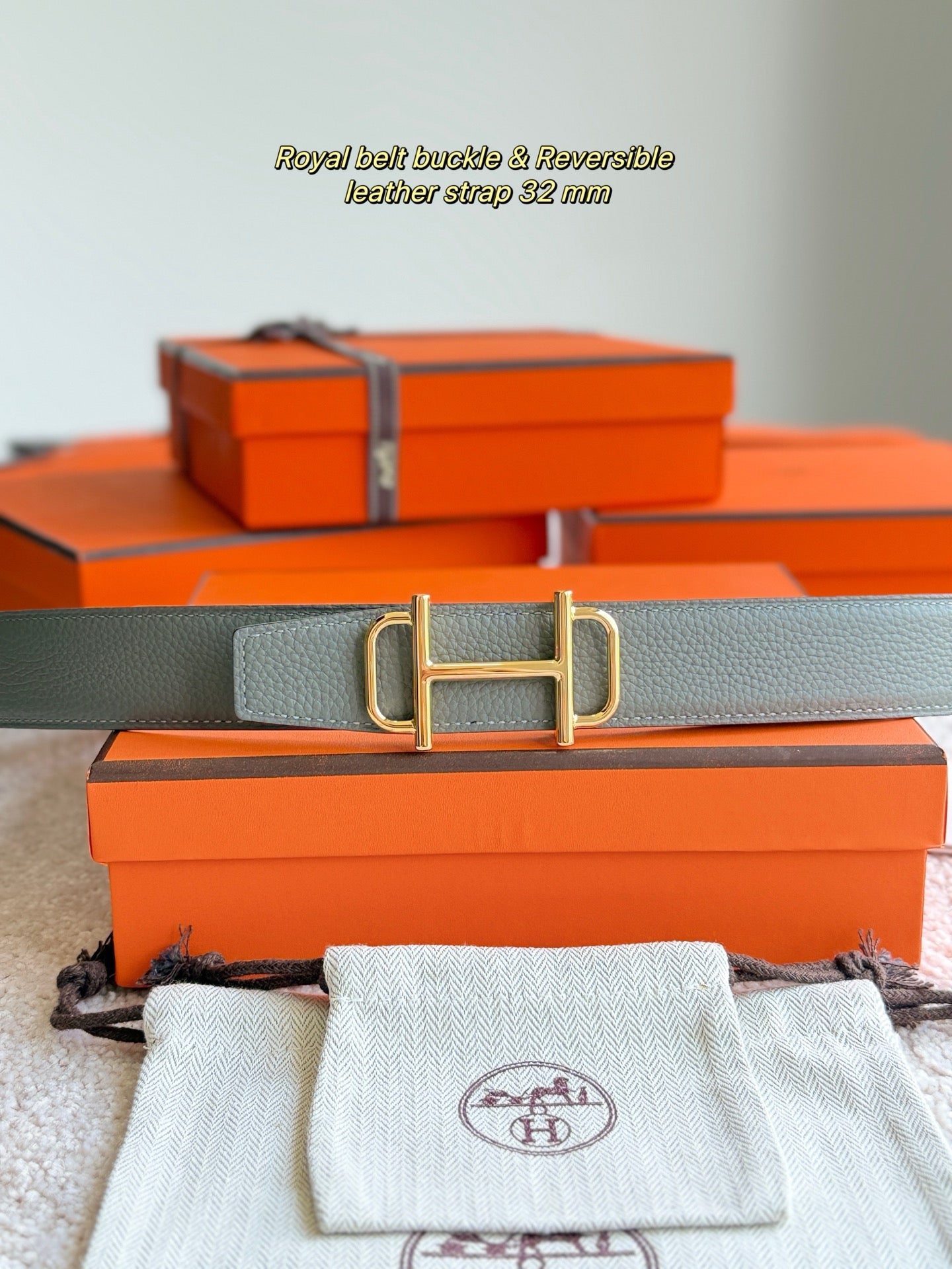 HELENE ROYAL LEDERGÜRTEL — GRAU &amp; BRAUN (GOLD-BESCHLÄGE, 32 MM)