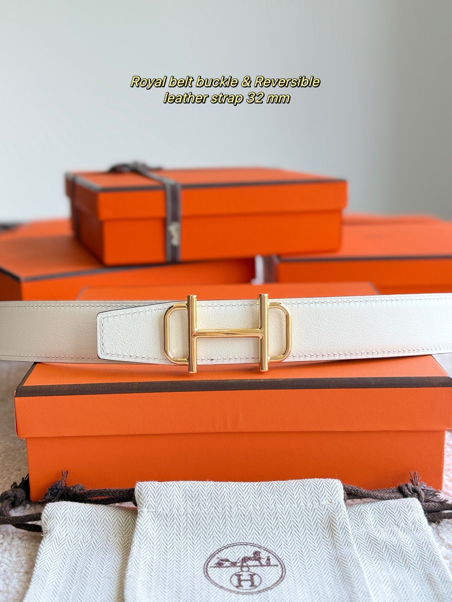 HELENE ROYAL LEDERGÜRTEL — ELFENBEIN (GOLD-BESCHLÄGE, 32 MM)