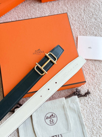 HELENE ROYAL LEDERGÜRTEL — ELFENBEIN (GOLD-BESCHLÄGE, 32 MM)