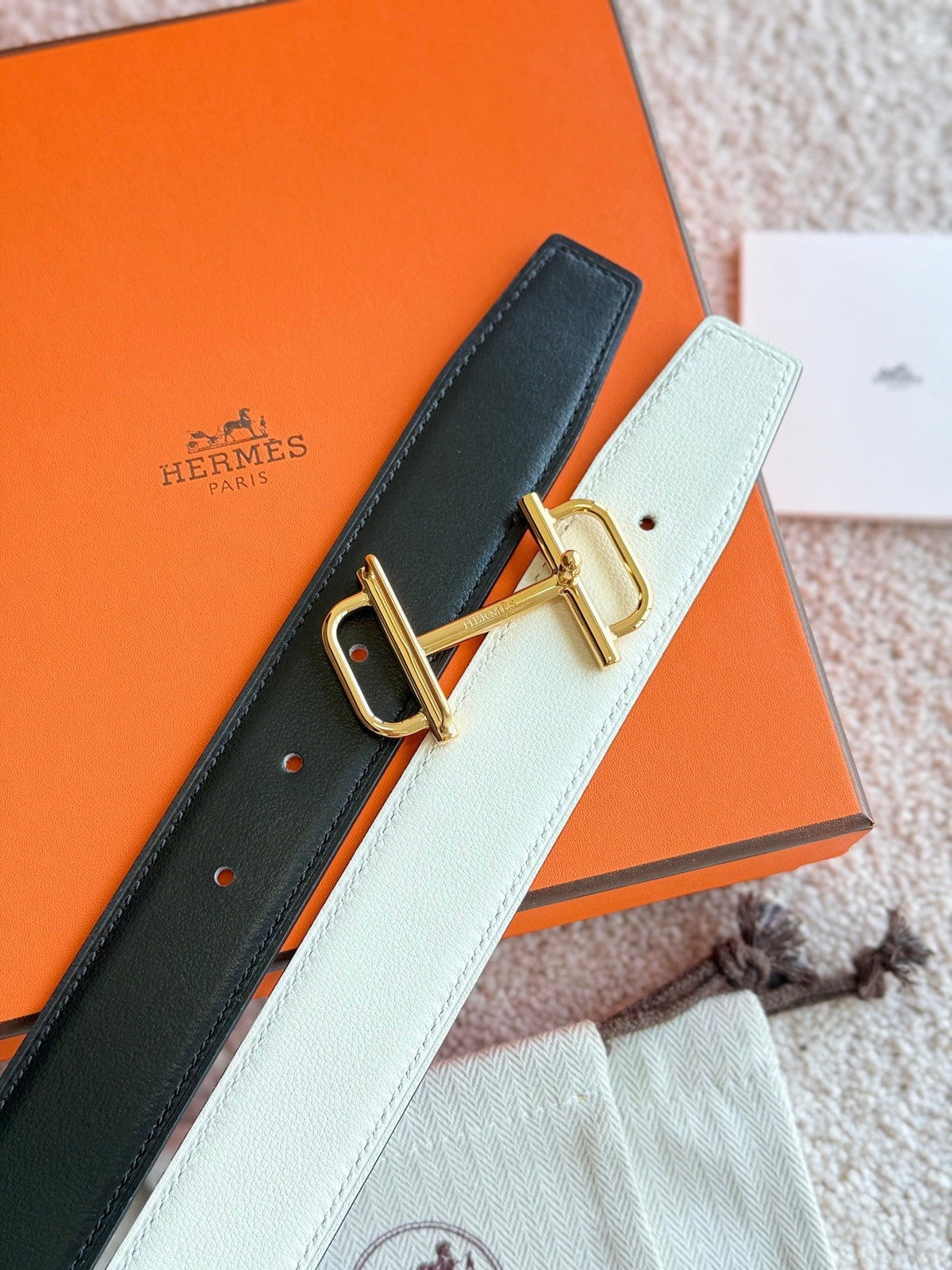 HELENE ROYAL LEDERGÜRTEL — ELFENBEIN (GOLD-BESCHLÄGE, 32 MM)